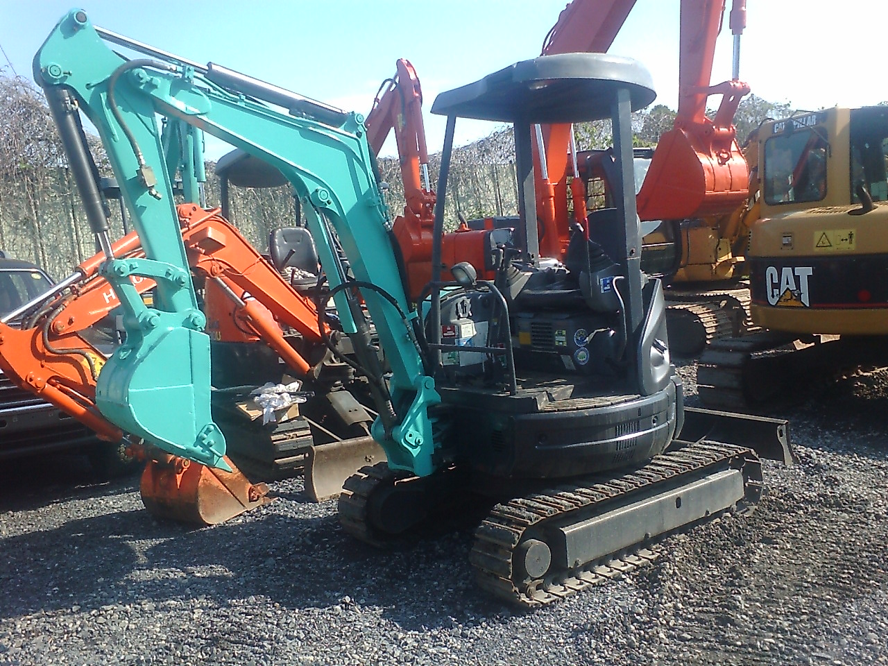 KOBELCO SK20SR-3 | ミニ油圧ショベル | 株式会社アタッチリンク